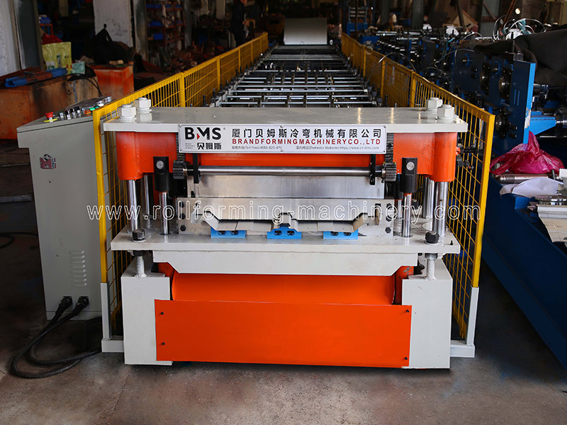 Roofing Panel Roll Forming Machine (Installation Of Solar Panel)